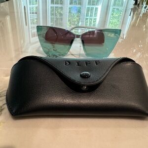 Diff Eyewear Goldie Blue Crystal Mirror Sunglasses